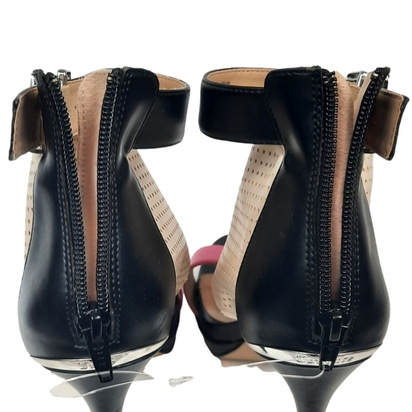 Juicy Couture Atarah Ice Perforated Strapped Stiletto Platform Pumps Size 8 Shoe - Picture 5 of 14